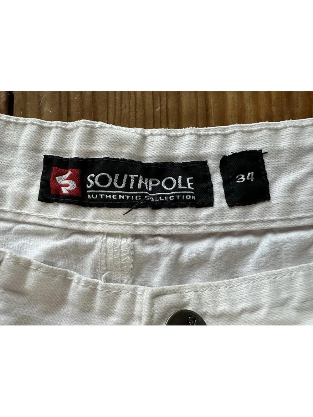 SouthPole Men’s 34 Ivory Distressed  Urban Streetwear Shorts Y2K